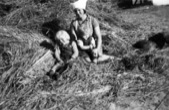 Inge & Aase in the Straw